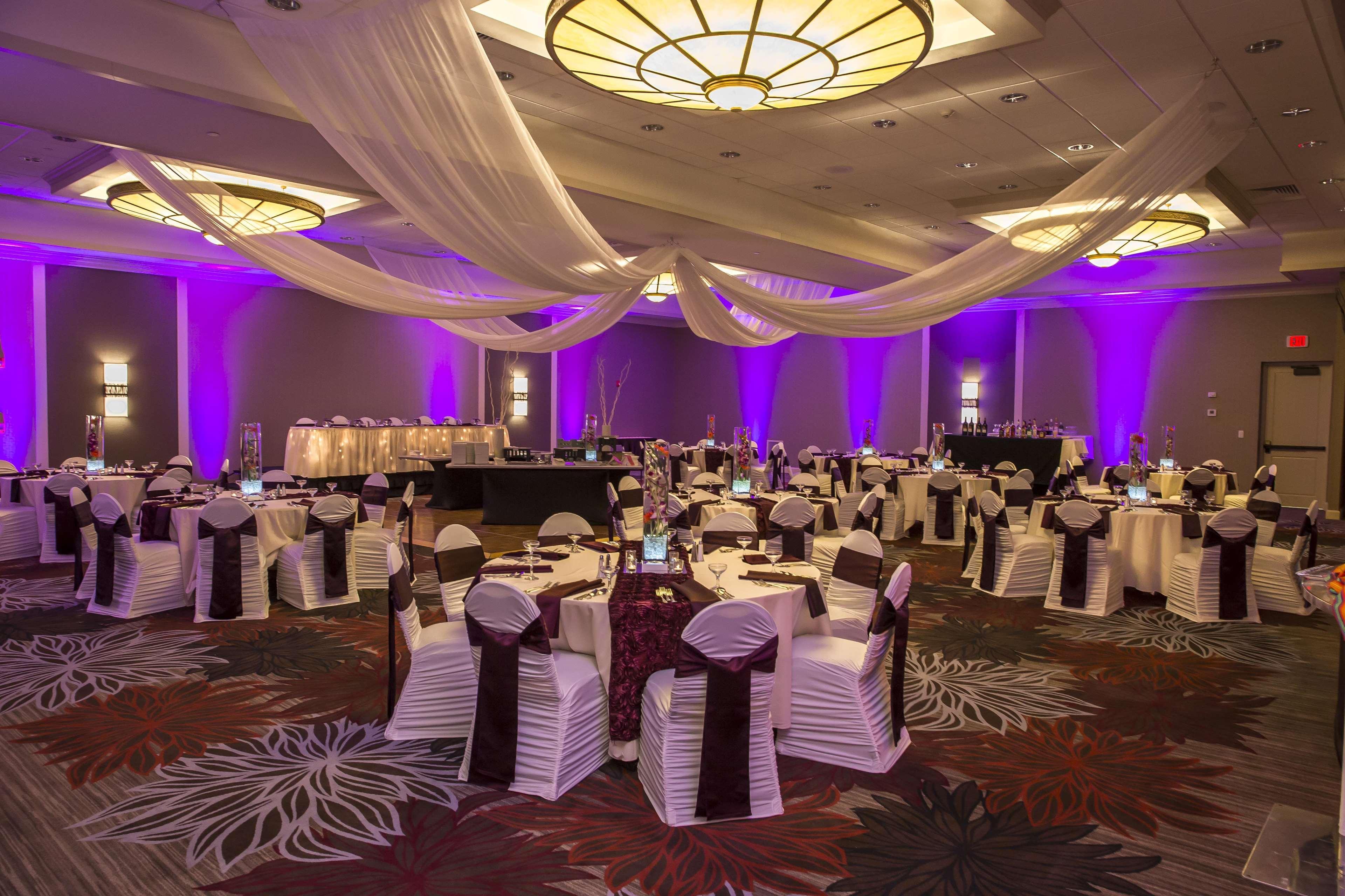 Crafton Doubletree By Hilton Pittsburgh-Green Tree מראה חיצוני תמונה