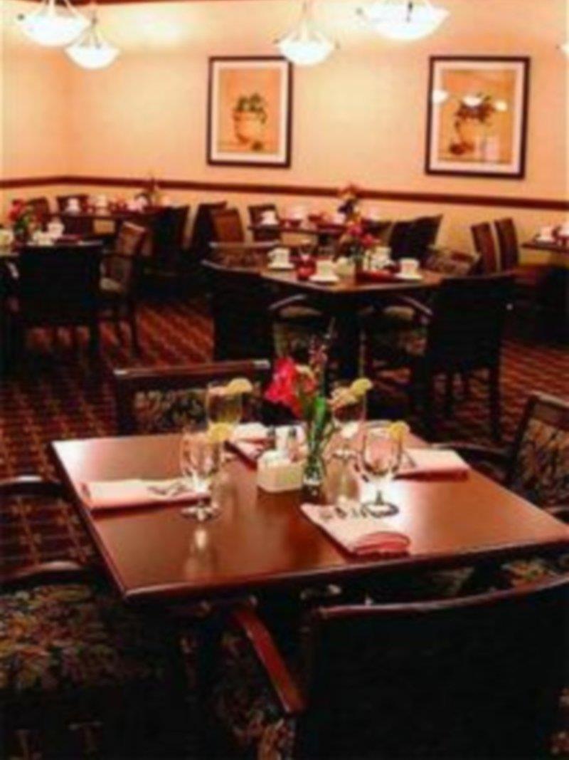 Crafton Doubletree By Hilton Pittsburgh-Green Tree מראה חיצוני תמונה