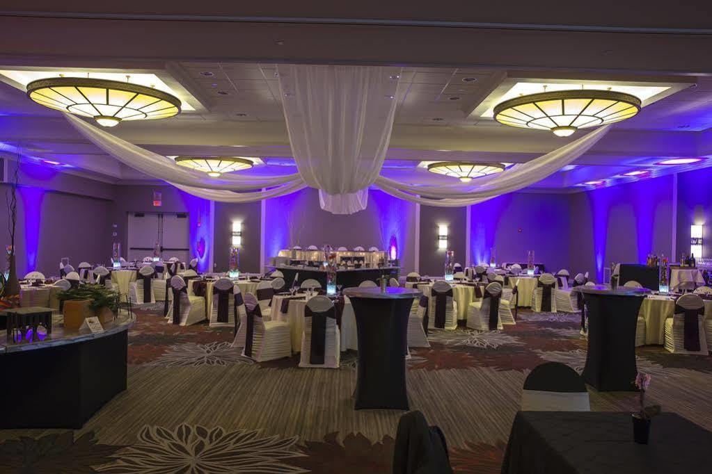 Crafton Doubletree By Hilton Pittsburgh-Green Tree מראה חיצוני תמונה